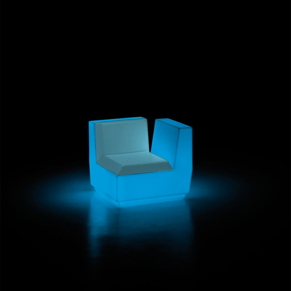 Scaun iluminat din polietilena Big Cut Corner Light - Nuovo Design